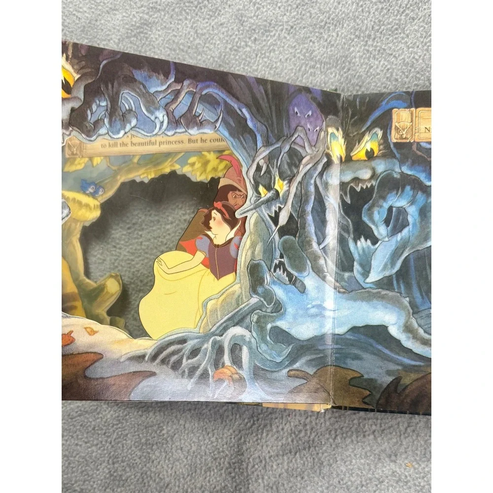 Vintage 1994 Disney Mouse Work Snow White's Escape Slide-N-Show Board Book Bluth
